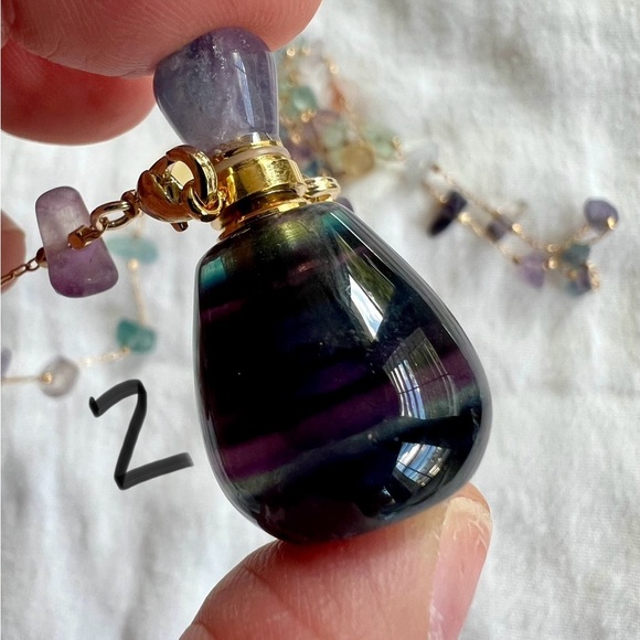 LAST TWO! Dark PURPLE Fluorite POISON Bottle Necklace Pendant - Essential Oils - Picture 3 of 4